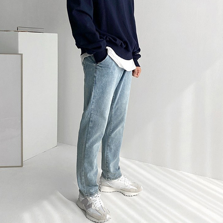 Men's Semi-Wide Hidden Banding Jeans