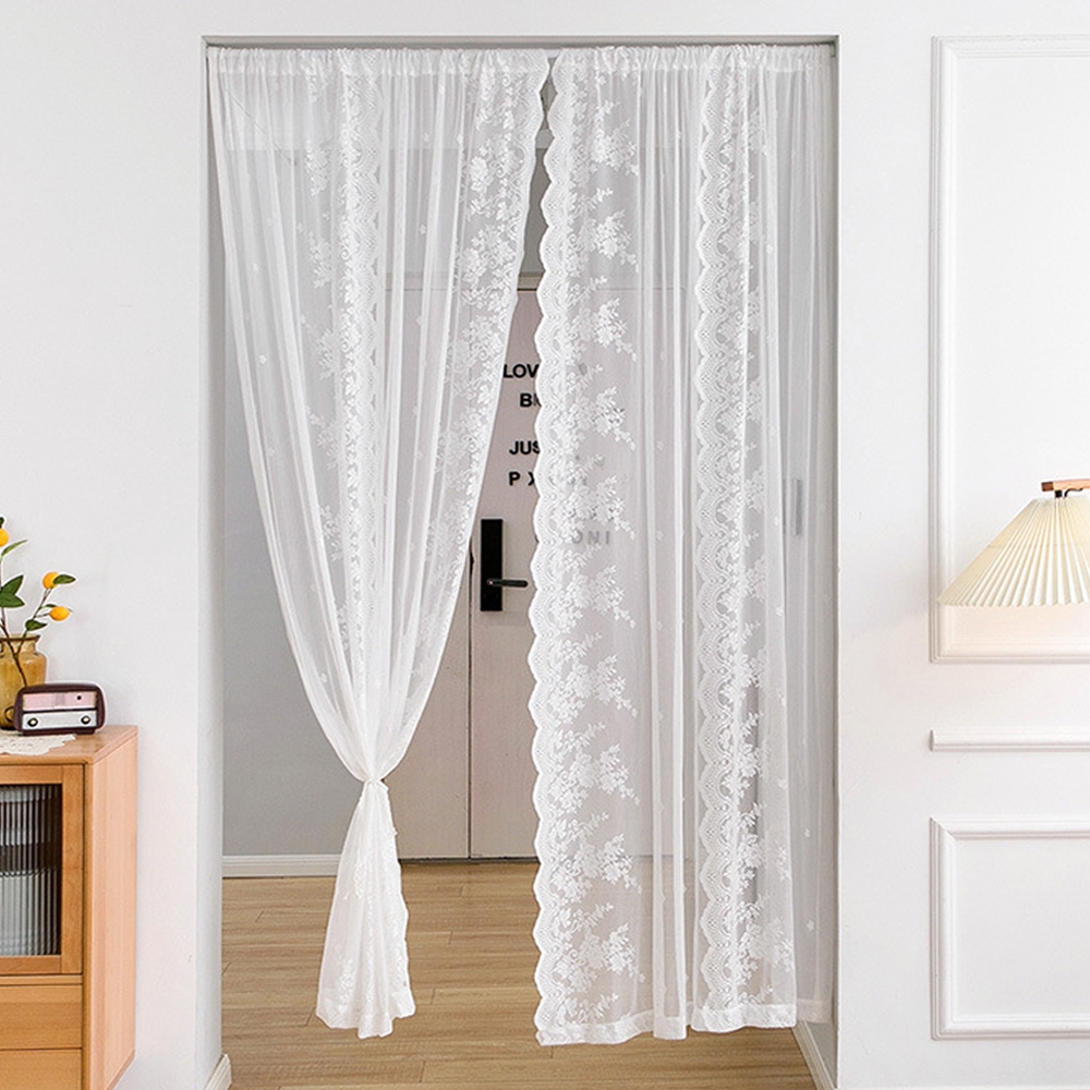 ผ้าม่านกั้นแบบลูกไม้แยกสองข้าง